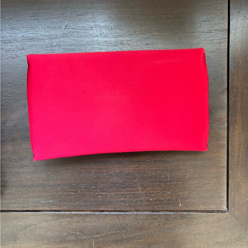 Wilbur & Gussie limited edition silk evening clutch - Picture 3 of 4